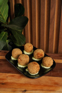 Croqueta De Carne Seca Desfiada Com Queijo